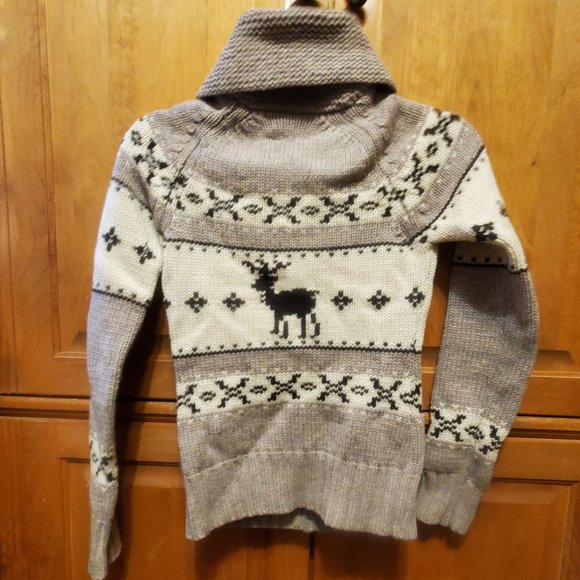 Aritzia TNA 100% Lambswool zip sweater - Picture 3 of 10